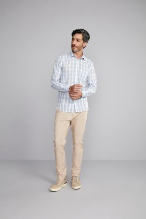 Camisa Manga Longa com Bolso Fio Tinto Classic Fit - Azul Claro