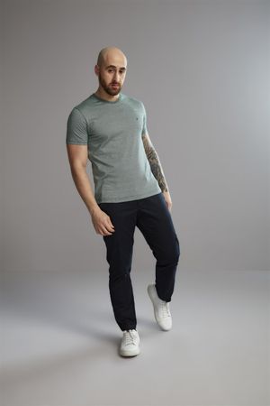 Camiseta Manga Curta Pima Slim Fit - Verde Floresta / Bege Creme