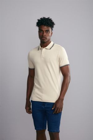 Polo Manga Curta Piquet Básica Slim Fit - Bege Areia