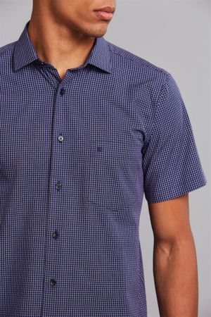 Camisa Manga Curta com Bolso Fio Tinto Classic Fit - Azul Marinho