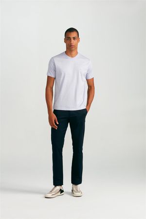 Camiseta Manga Curta Comfort Pima - Roxo Lavanda / Branco