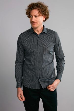 Camisa Manga Longa com Bolso Comfort Fio Tinto - Preto