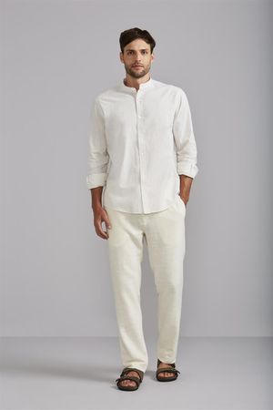 Camisa Gola Padre Comfort - Bege Areia