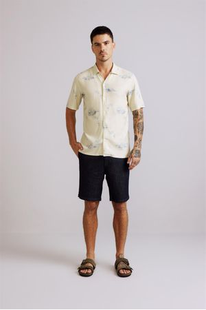 Camisa Manga Curta Linen Blend Slim Fit - Bege Areia