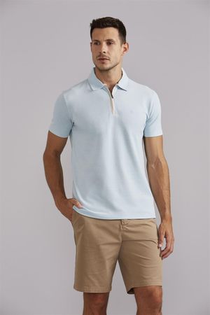 Polo com Ziper Piquet Slim Fit - Azul Céu / Creme
