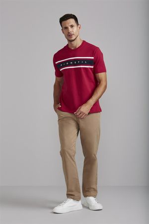 Camiseta Comfort Malha - Vermelho Rubi / Azul Marinho