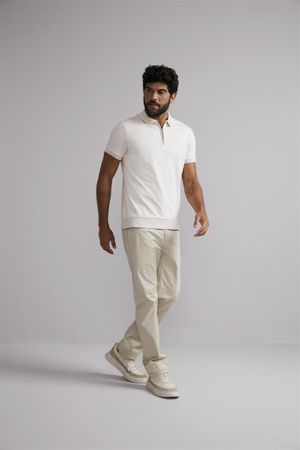 Polo com Ziper Malha Slim Fit - Bege Areia / Creme