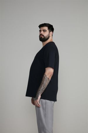 Camiseta Manga Curta Comfort Básica - Preto