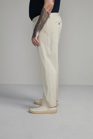 Calça Alfaiataria Comfort - Khaki