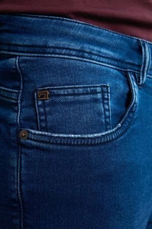 Calça Comfort Jeans - Lavagem Média