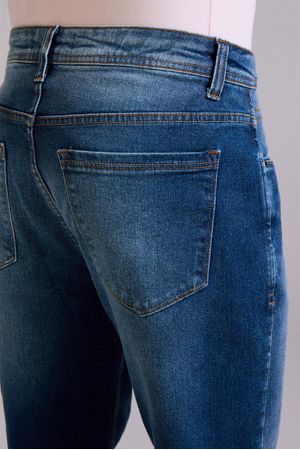 Calça Jeans Slim Fit - Lavagem Média