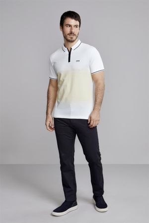 Camisa Polo com Zíper Malha Slim Fit - Branco / Marrom Amêndoa