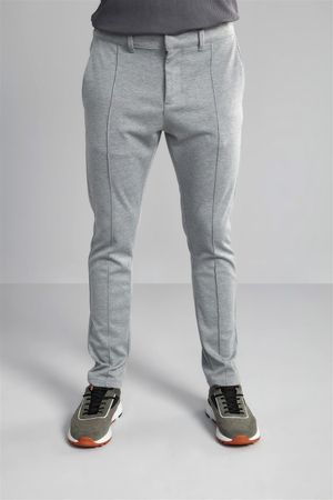 Calça Chino Tecnocomfy Slim Fit - Cinza