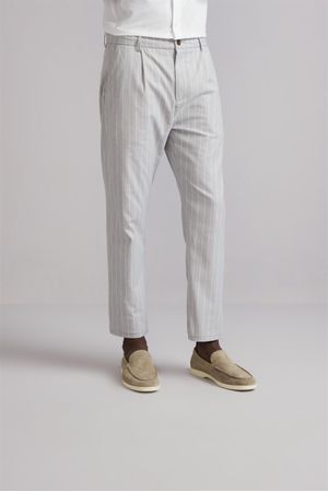 Calça Chino Slim Fit - Cinza