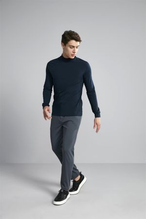 Camiseta Manga Longa Malha Slim Fit - Azul Marinho